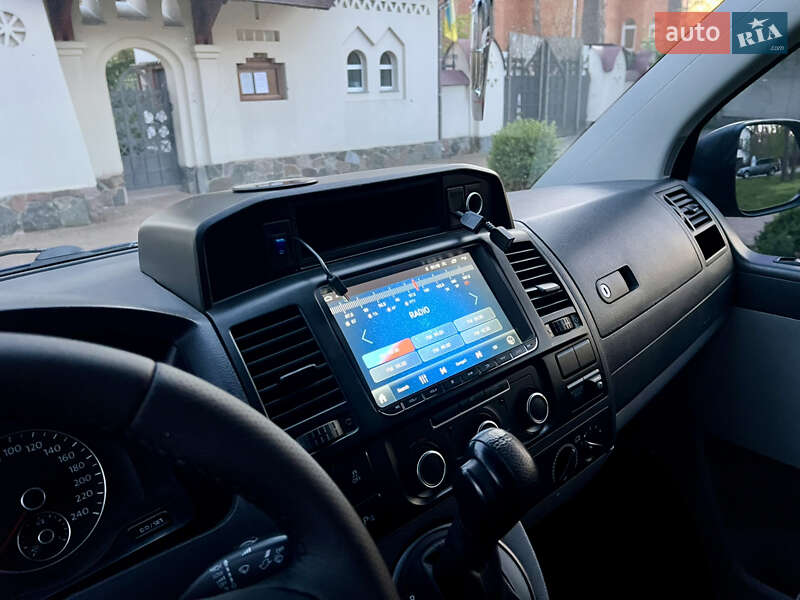 Минивэн Volkswagen Transporter 2012 в Киеве