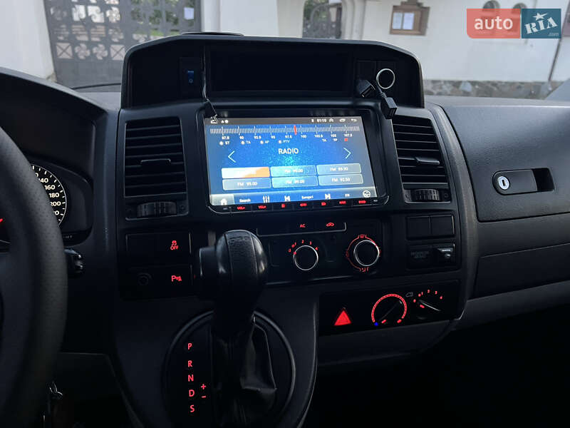 Минивэн Volkswagen Transporter 2012 в Киеве