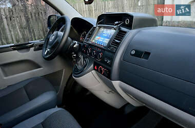 Мінівен Volkswagen Transporter 2012 в 