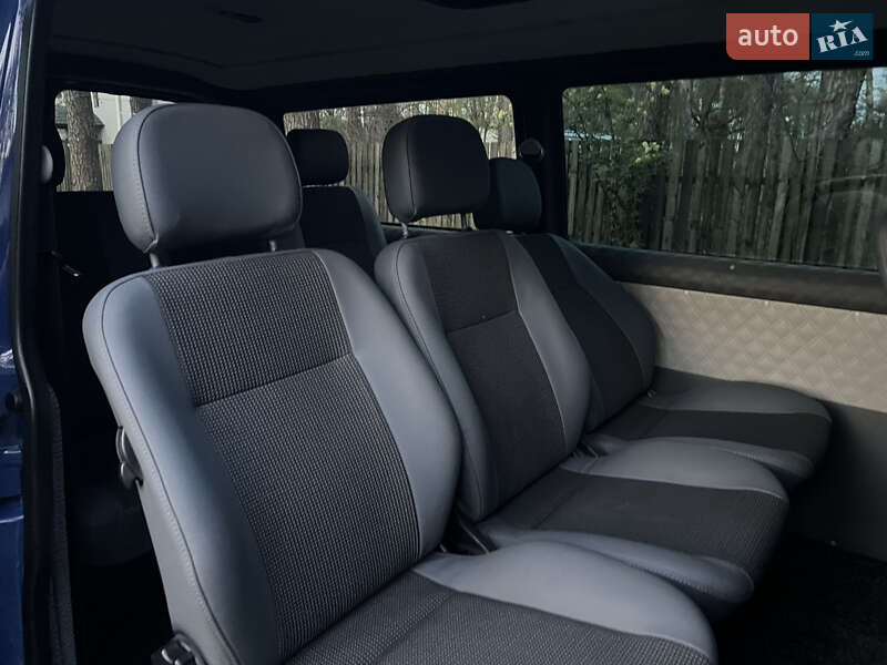 Минивэн Volkswagen Transporter 2012 в Киеве