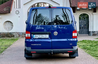Мінівен Volkswagen Transporter 2012 в 