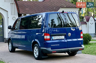 Мінівен Volkswagen Transporter 2012 в 