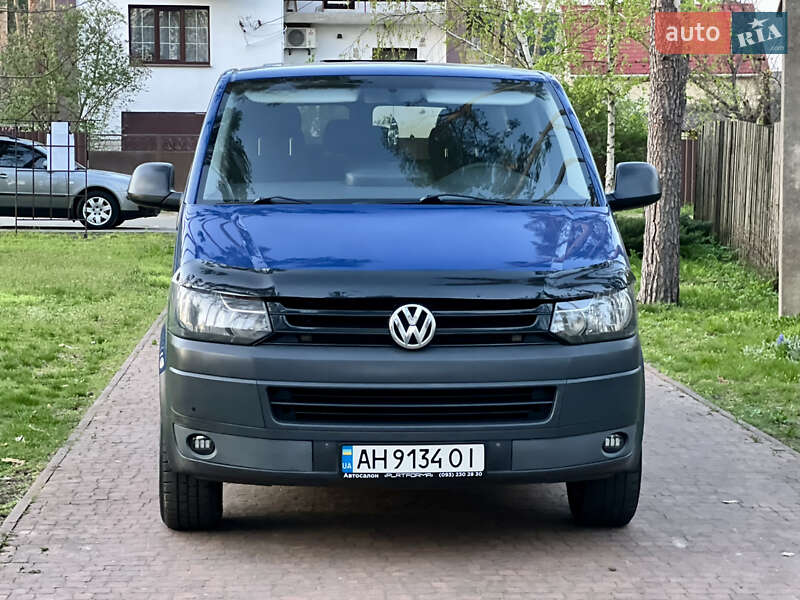 Минивэн Volkswagen Transporter 2012 в Киеве