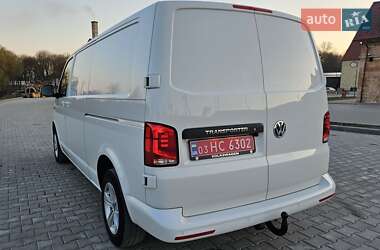 Грузовой фургон Volkswagen Transporter 2020 в 