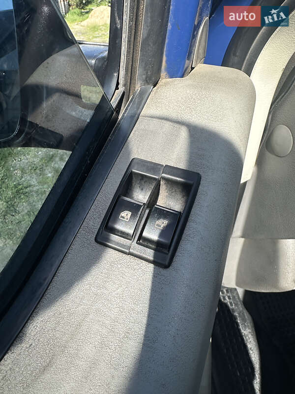 Минивэн Volkswagen Transporter 2001 в Харькове