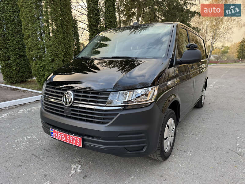 Вантажний фургон Volkswagen Transporter 2021 в 