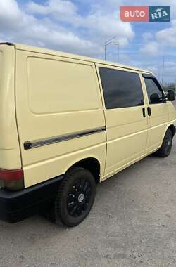 Грузовой фургон Volkswagen Transporter 1991 в 