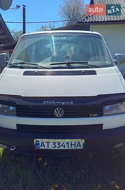 Мінівен Volkswagen Transporter 2000 в 