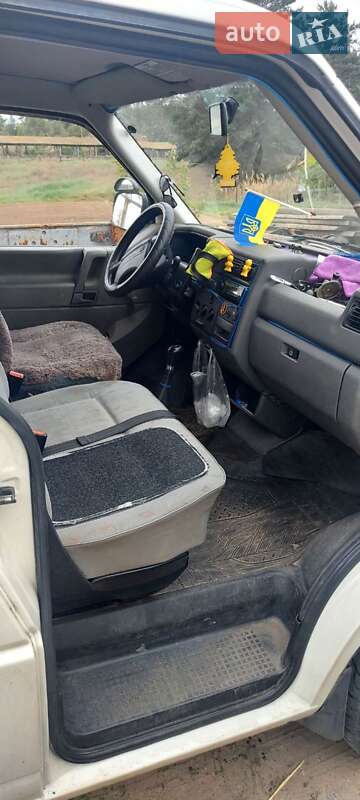 Минивэн Volkswagen Transporter 1997 в Черкассах