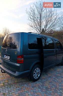 Минивэн Volkswagen Transporter 2004 в 