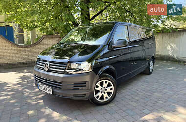 Минивэн Volkswagen Transporter 2017 в 