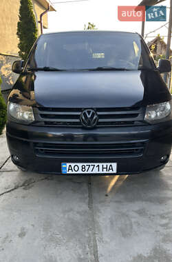 Грузовой фургон Volkswagen Transporter 2011 в 