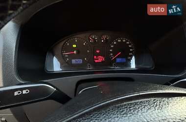 Мінівен Volkswagen Transporter 2008 в 