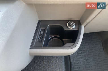 Грузовой фургон Volkswagen Transporter 2021 в 