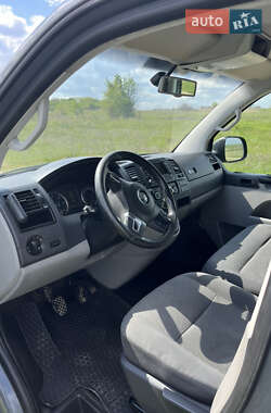 Вантажний фургон Volkswagen Transporter 2014 в 