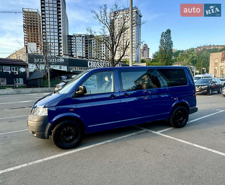 Минивэн Volkswagen Transporter 2003 в Киеве