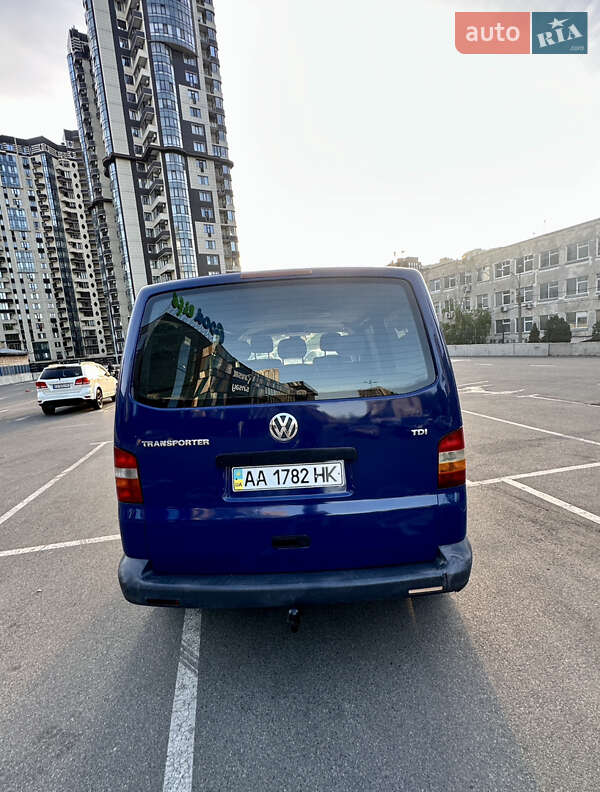 Минивэн Volkswagen Transporter 2003 в Киеве