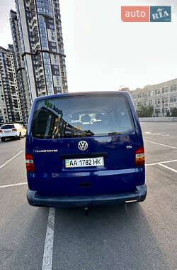 Мінівен Volkswagen Transporter 2003 в 