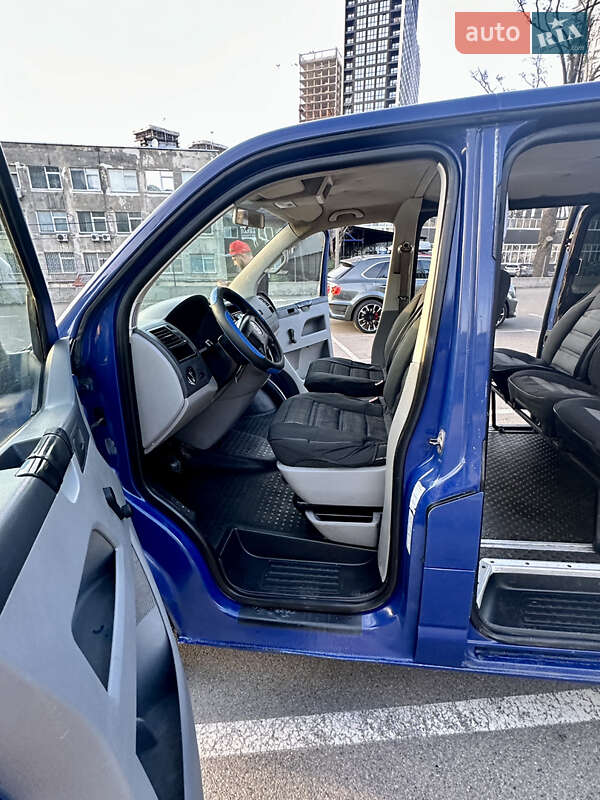 Минивэн Volkswagen Transporter 2003 в Киеве