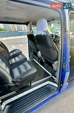 Мінівен Volkswagen Transporter 2003 в 