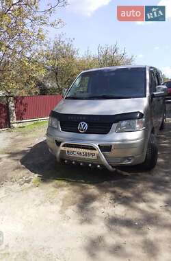 Минивэн Volkswagen Transporter 2004 в 