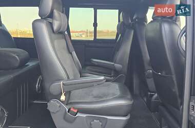 Мінівен Volkswagen Transporter 2017 в 