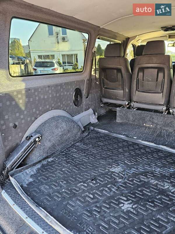 Минивэн Volkswagen Transporter 2011 в Харькове