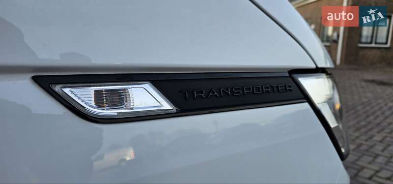 Вантажний фургон Volkswagen Transporter 2021 в Тернополі