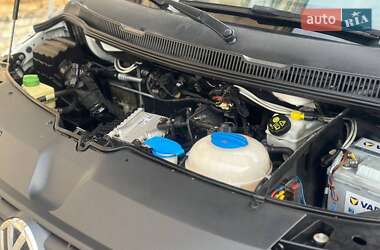 Грузовой фургон Volkswagen Transporter 2017 в 