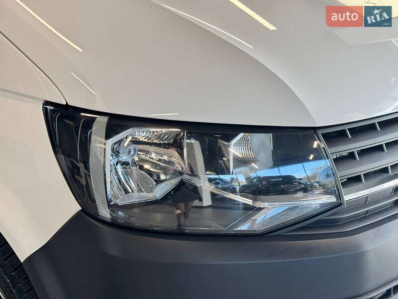 Вантажний фургон Volkswagen Transporter 2018 в Львові
