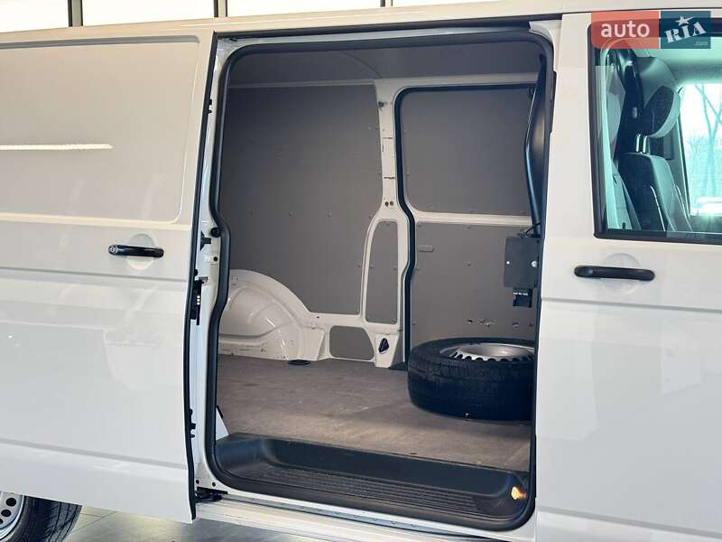 Вантажний фургон Volkswagen Transporter 2018 в Львові