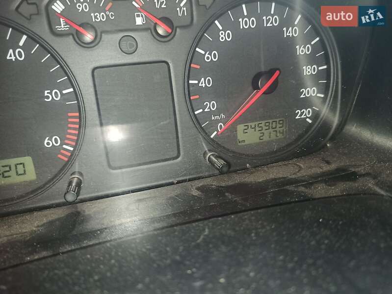 Минивэн Volkswagen Transporter 2000 в Ворзеле