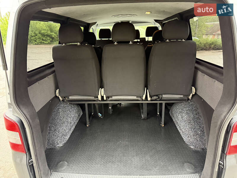 Мінівен Volkswagen Transporter 2016 в Кременці