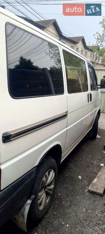 Минивэн Volkswagen Transporter 2000 в Киеве