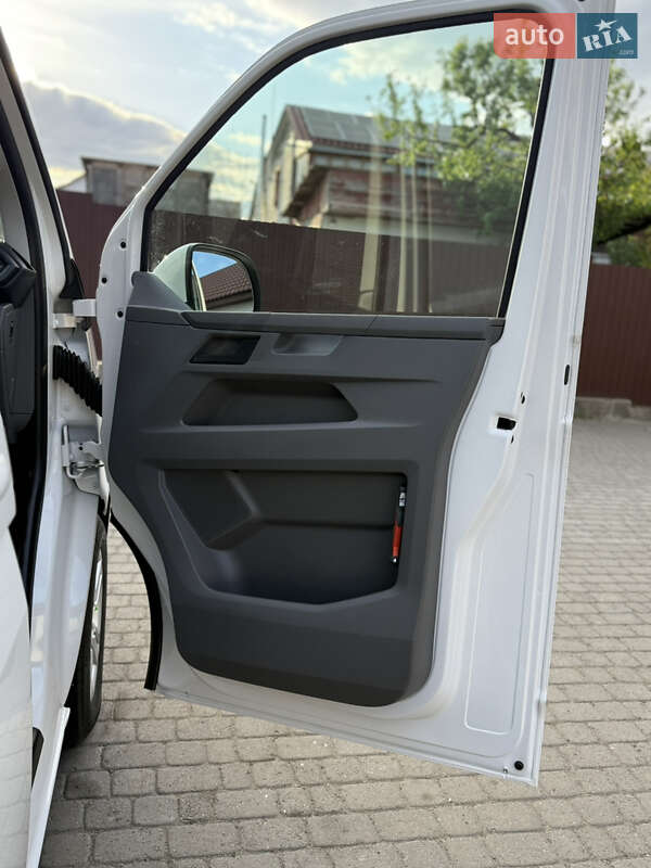 Вантажний фургон Volkswagen Transporter 2020 в Києві