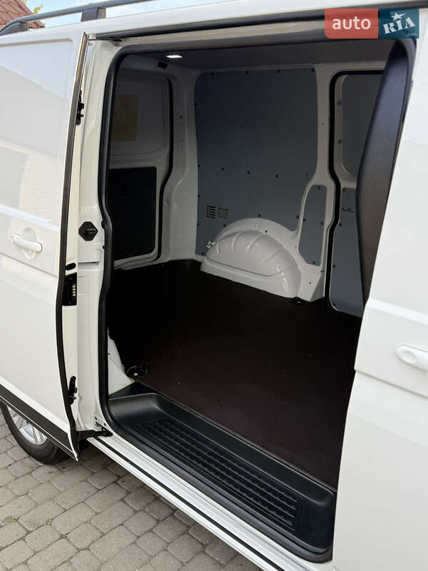 Вантажний фургон Volkswagen Transporter 2020 в Києві
