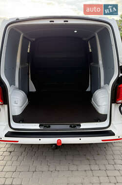Грузовой фургон Volkswagen Transporter 2020 в 