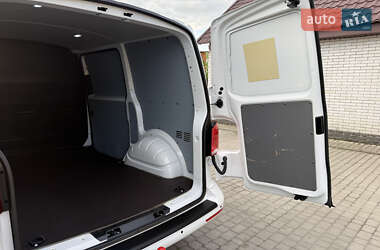 Грузовой фургон Volkswagen Transporter 2020 в 