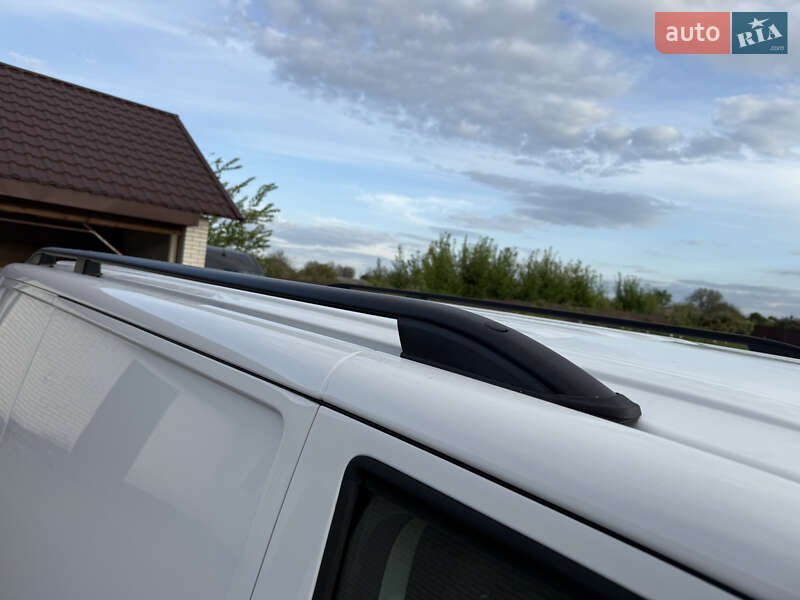 Вантажний фургон Volkswagen Transporter 2020 в Києві