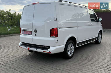 Грузовой фургон Volkswagen Transporter 2020 в 