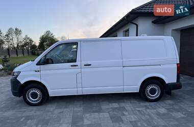 Грузовой фургон Volkswagen Transporter 2017 в 