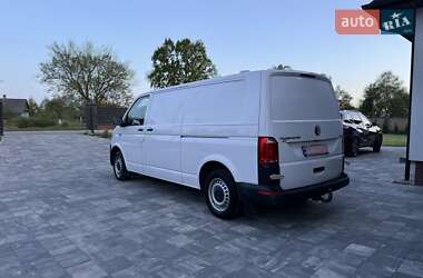 Грузовой фургон Volkswagen Transporter 2017 в 