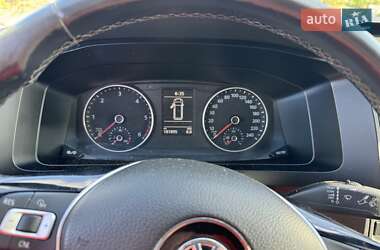 Грузовой фургон Volkswagen Transporter 2017 в 