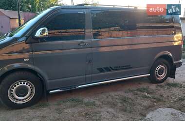 Вантажопасажирський фургон Volkswagen Transporter 2010 в Прилуках