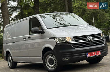 Грузовой фургон Volkswagen Transporter 2021 в 