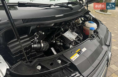 Грузовой фургон Volkswagen Transporter 2021 в 