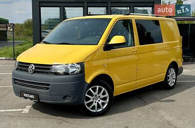 Грузопассажирский фургон Volkswagen Transporter 2013 в Кременчуге