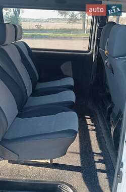 Минивэн Volkswagen Transporter 2001 в 