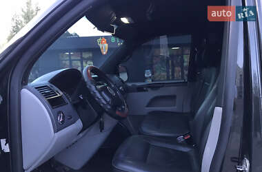Минивэн Volkswagen Transporter 2004 в 