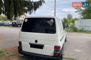 Минивэн Volkswagen Transporter 2001 в 